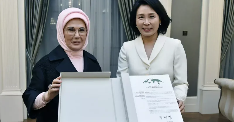 Emine Erdoğan, Güney Koreli first lady ile çeşitli ziyaretler gerçekleştirdi