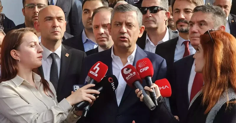 CHP de değişim sinyali! Özgür Özel bazı isimlerle yolları ayıracak