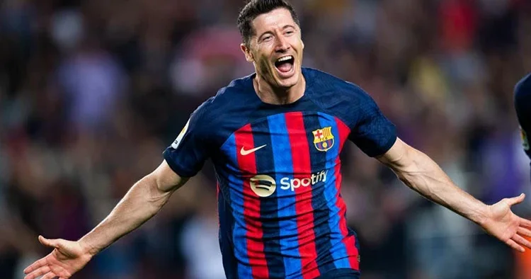 Fenerbahçe, Lewandowski’ye resmi transfer teklifi yaptı! İşte cevabı