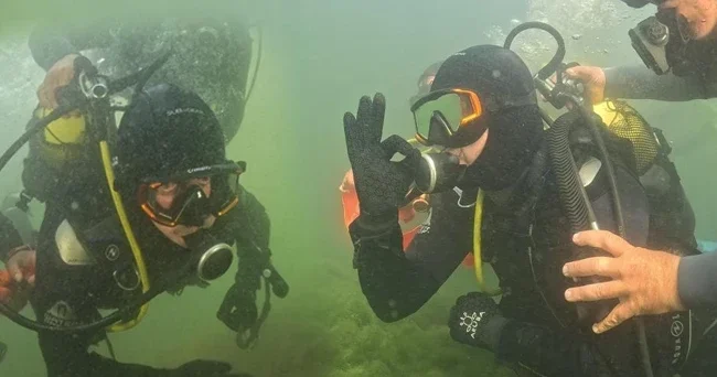 Belediye başkanı İzmit Körfezi nin derinliklerine indi: Gözlerine inanamadı! Burada çok daha farklı şeyler görmeye başlayacağız