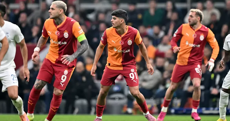 Genç yıldızın talihsiz anı! Kırmızı kart gördü, herkes alkışladı