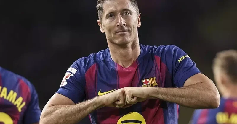 Robert Lewandowski den Fenerbahçe ye cevap