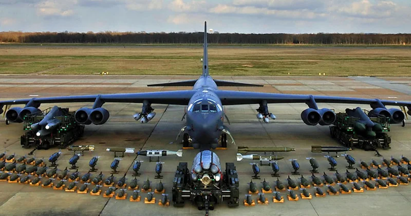 ABD nin dev bombardıman uçağı Venezuela semalarında: Bombardıman yakın mı? Sözcü Gazetesi