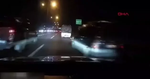 Beykoz da makas atıp, kamyona takla attırdı: O anlar kamerada!