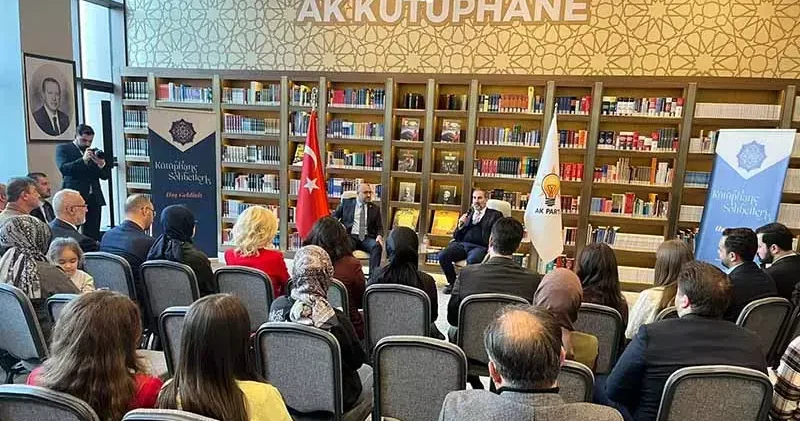 AK Parti de Kütüphane Sohbetleri