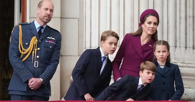 Yeni evin keyfini birlikte süremeyecekler... 10 ay sonra aile parçalanıyor... Yürekleri sardı bir buruk acı