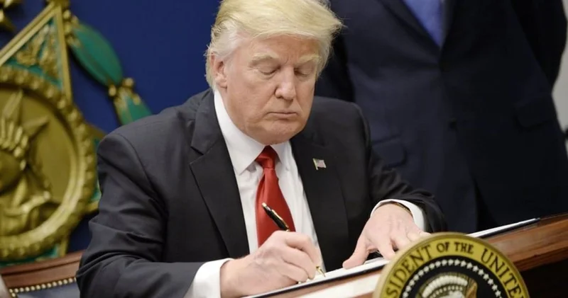 Trump mülteci dosyalarını yeniden açıyor