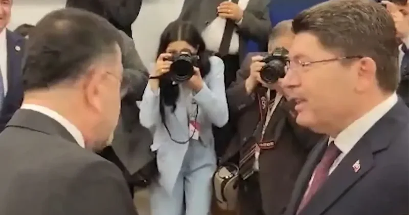 CHP li vekil Beyaz Toros maketi gösterdi, Bakan Tunç anında cevabı yapıştırdı