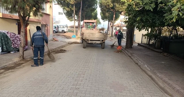 Karacasu da çevre temizliği için ekipler sahada Aydın Haberleri