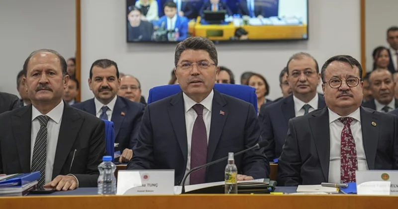 Bakan Tunç 2 yargı paketinin de tamamlandığını duyurdu: 12 milyondan fazla dosya etkilenecek