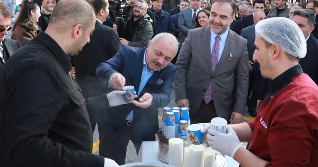 Türkiye nin dört bir yanından Çankırı ya gelen vatandaşlar Keloğlan tarhanasına hayran kaldı Çankırı Haberleri