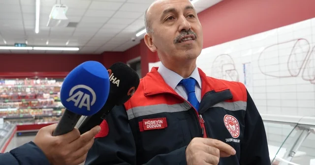 Balıkesir de gıda denetimleri artırıldı Balıkesir İl Tarım ve Orman Müdürü Hüseyin Düzgün: Bugün itibarı ile 26 bin 635 adet denetim gerçekleştirdik Balıkesir Haberleri