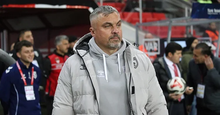 Samsunspor da Thomas Reis ten sözleşme açıklaması!