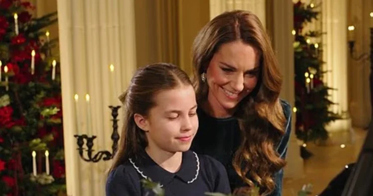 Kate ile Charlotte Anneli kızlı sürpriz yaptılar