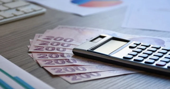 CHP li Başevirgen: Üretim yerine rantı önceleyen anlayış nedeniyle her gün ortalama 312 esnaf kepenk kapattı