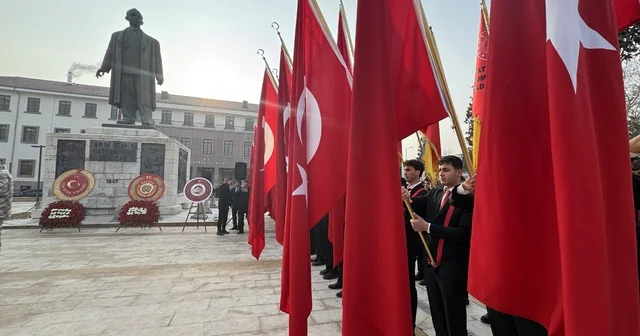 İsmet İnönü, vefatının 52. yılında memleketi Malatya da anıldı Malatya Haberleri