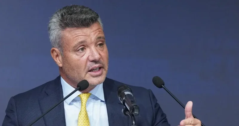 Serbest bırakılan Sadettin Saran dan ilk fotoğraf