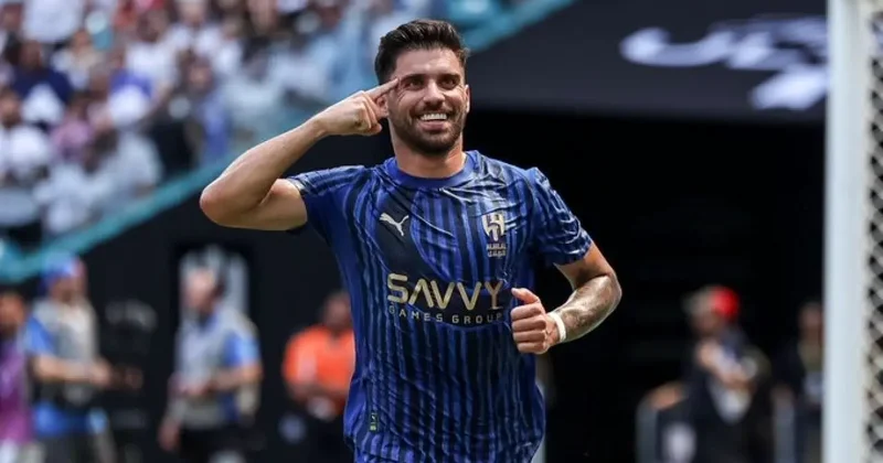 Galatasaraylı yıldız, Ruben Neves için ikna turlarına başladı! Dev takımlar da peşinde