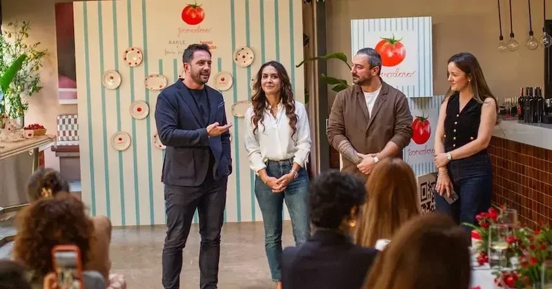 Rakle ve Bengi Kurtcebe den Pomodoro Koleksiyonu