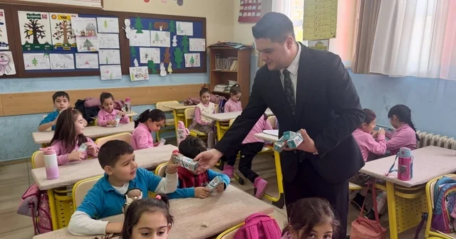 Ülkü Ocakları ndan Nazilli de öğrencilere ağız ve diş sağlığı desteği Aydın Haberleri