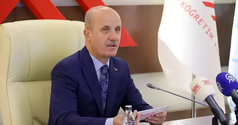 YÖK ten engelsiz üniversite lere bayrak ve nişan ödülü