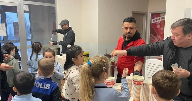Öğrencilere ücretsiz çorba ikramı Bilecik Haberleri