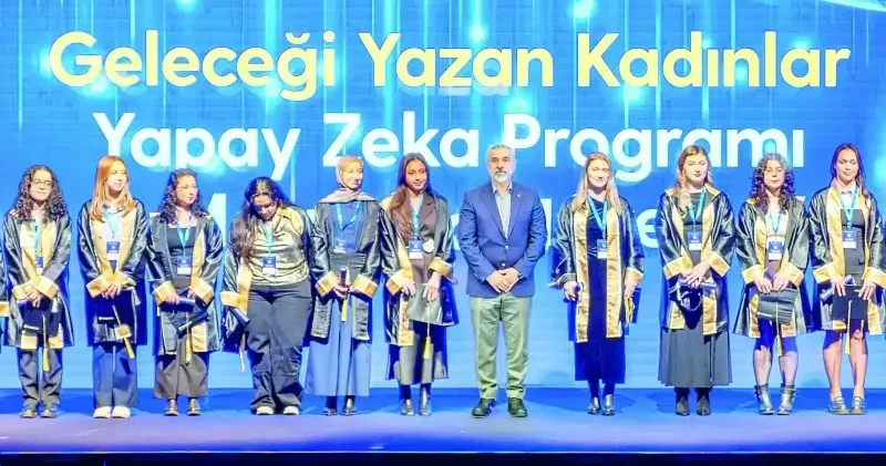 Turkcell, yapay zekâ çağının kadın liderlerini yetiştiriyor Ekonomi Haberleri