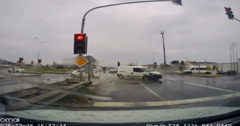 Kırmızı ışıkta geçip herkesin canına kast etti