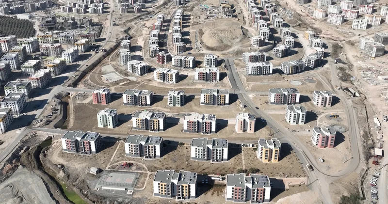 Bakanlık, asrın inşa seferberliği diyerek duyurdu: Hatay da 455 bin ev ve iş yeri teslim edilecek