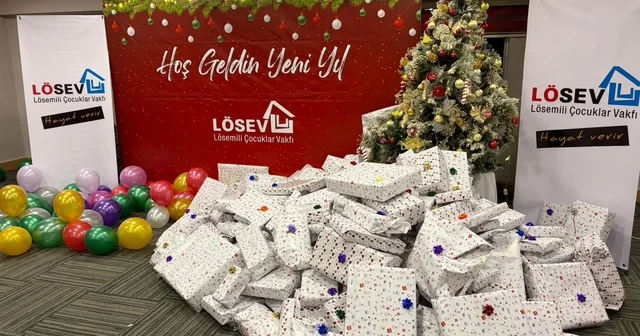 Denizlili Lösemi tedavisi gören çocukların yeni yıl hayalleri gerçeğe dönüşüyor Denizli Haberleri