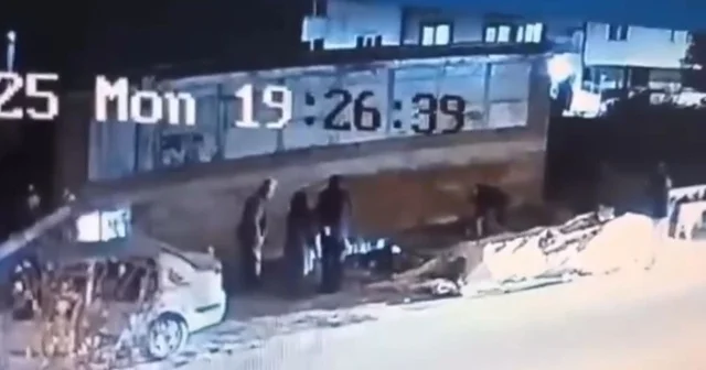 3 kişiye saldırıp ısıran köpek, tabancayla vuruldu; o anlar kamerada Bursa Haberleri