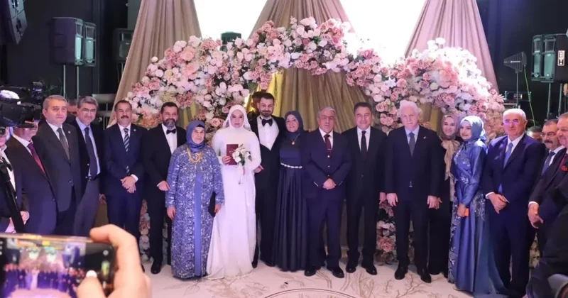 un mutlu günü! Bilal Teymur ve Betül Kavak dünyaevine girdi