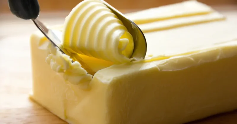 Bir kez deneyen vazgeçemiyor! Ev yapımı tereyağının püf noktası