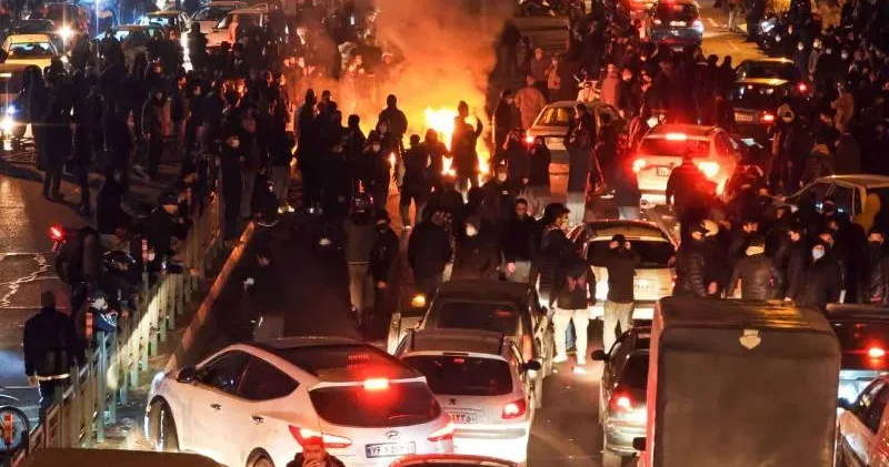 İran da internet sansürü kalıcı olma yolunda; Sadece belli grubun erişebileceği sistem test ediliyor!