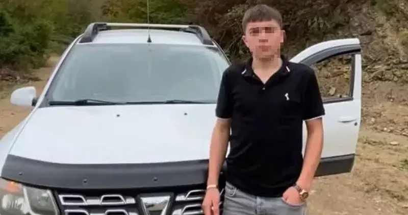 Babasının tabancasıyla kazara kendini vurdu