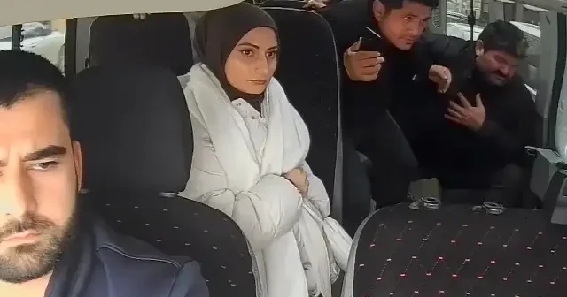 Dakikalarla yarış araç kamerasında: Kahraman dolmuş şoförü verdiği kararla hayat kurtardı VİDEO İZLE