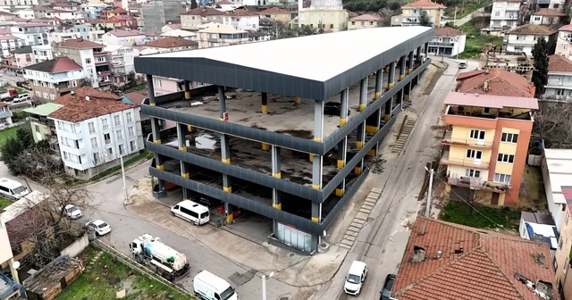 Dilovası ndaki katlı otopark belediye hizmet binasına dönüştürülüyor Kocaeli Haberleri