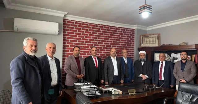 Iğdır da aşiret liderleri ve kanaat önderlerinden ortak basın açıklaması: Toplumumuzun ihtiyatlı ve sükûnetli olması elzemdir Ayrıştırıcı oyunlara karşı dikkatli olmalıyız Iğdır Haberleri