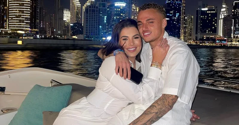 Noa Noëll Lang ın özel hayatı merak konusu oldu Magazin haberleri