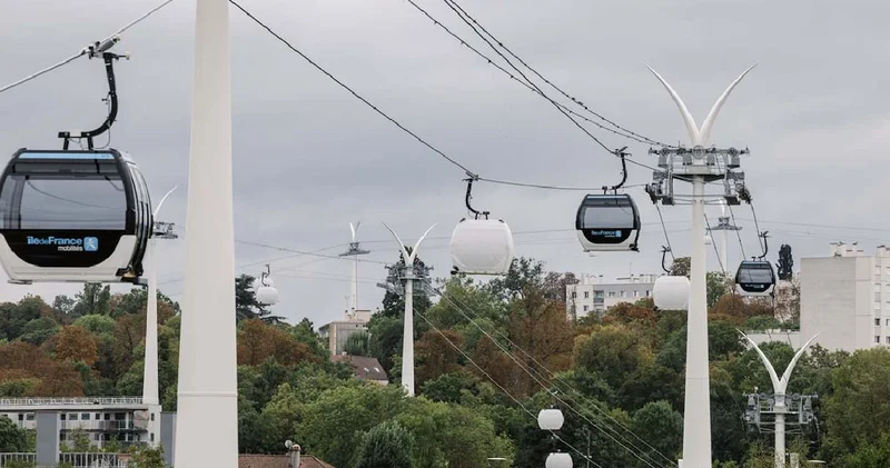 En uzun teleferik açıldı: 4.5 kilometre sürüyor