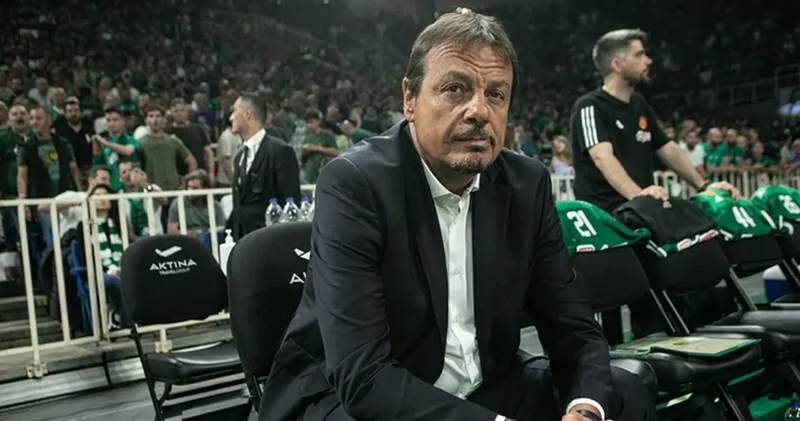İstifadan dönen Ergin Ataman Yunanistan da tarihe geçti