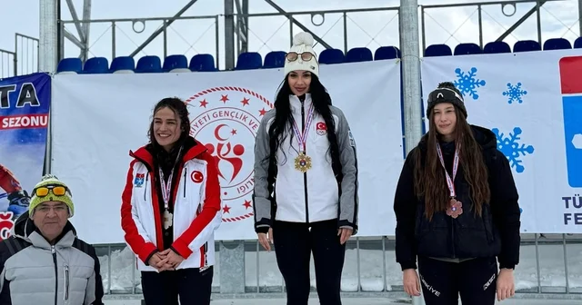 Niğdeli sporcu, milli kayakçı Ebru Tuncer Erzurum daki yarışı zirvede tamamladı Niğde Haberleri