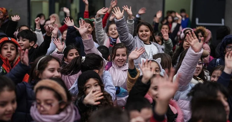 Okullar ne zaman açılıyor, 15 tatil ne zaman bitiyor? MEB 2025 2026 eğitim öğretim yılı takvimine göre 2. Dönem başlangıç tarihi