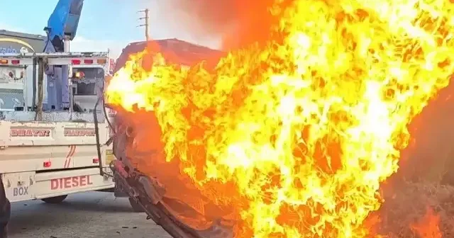 İsrail Lübnan da bir aracı hedef aldı: 1 kişi öldü 3 kişi yaralandı VİDEO İZLE