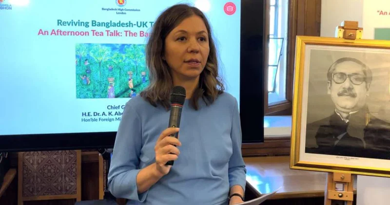 Türk profesör İngiliz kraliyet ailesiyle ortak oldu