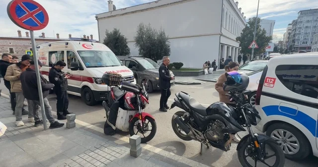 SUV tipi araç motosikletlilere çarptı: 2 yaralı Samsun Haberleri