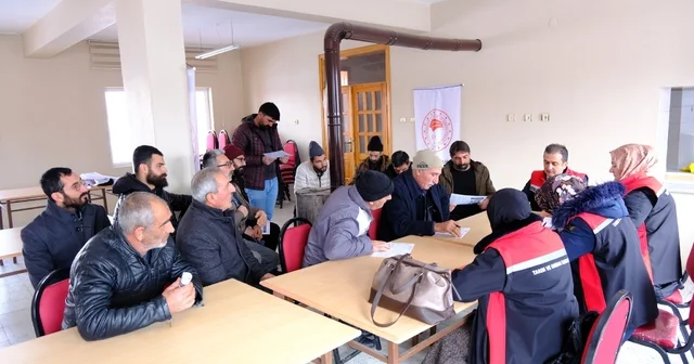 İl Tarım ve Orman Müdürlüğü köylerde çiftçilerle buluşuyor Erzincan Haberleri