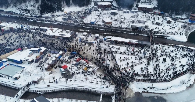 Karadeniz de kış turizmi atağı; Uzungöl ve Ayder deki festivallere 230 bin kişi katıldı Trabzon Haberleri