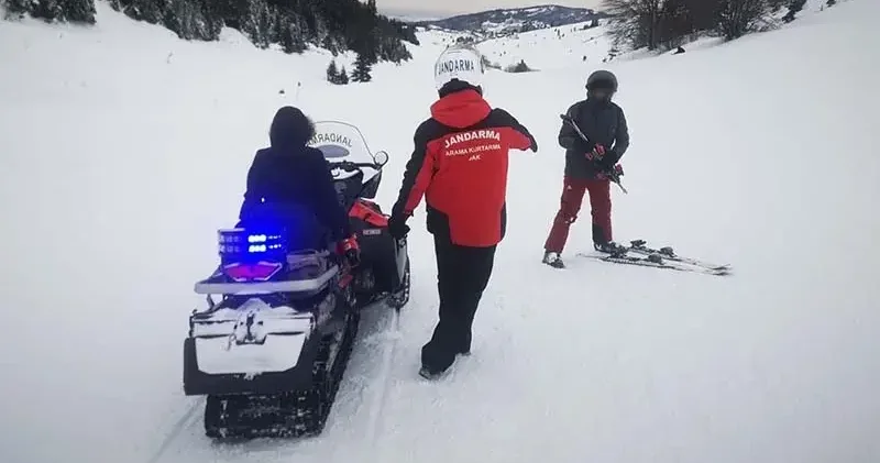 JAK timleri, sömestirin ilk haftasında Uludağ’da 208 olaya müdahale etti