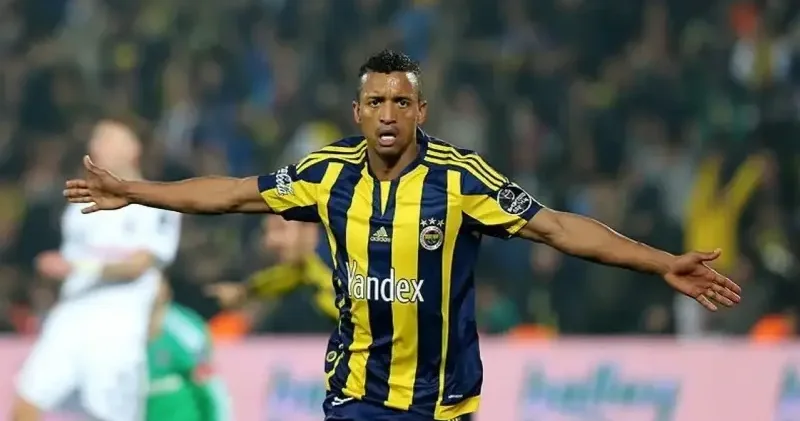 39 yaşındaki eski Fenerbahçeli yıldızın yeni takımı şaşırttı Transfer Haberleri